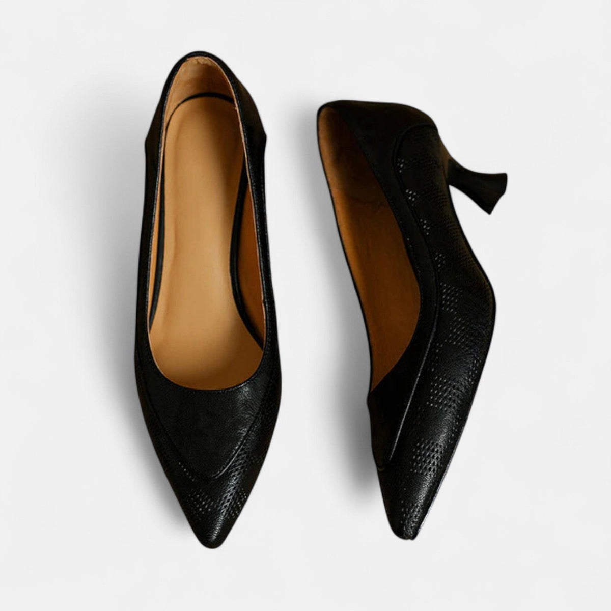Amara Leder Pumps
